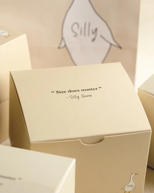 Box of 4 Cookies + 1 Vanilla Milk