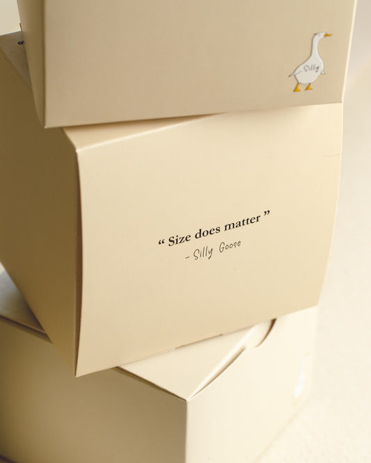 Box of 8 Cookies + 1 Vanilla Milk